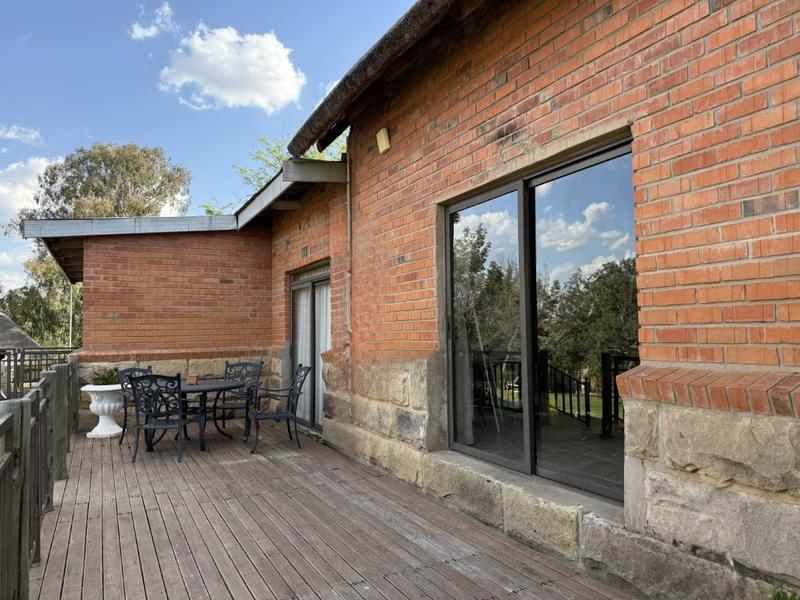 20 Bedroom Property for Sale in Paul Roux Free State